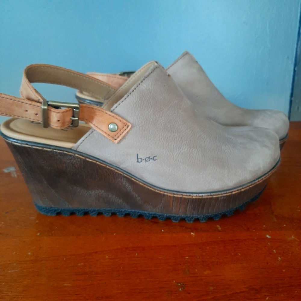 b.o.c. Clogs size 8